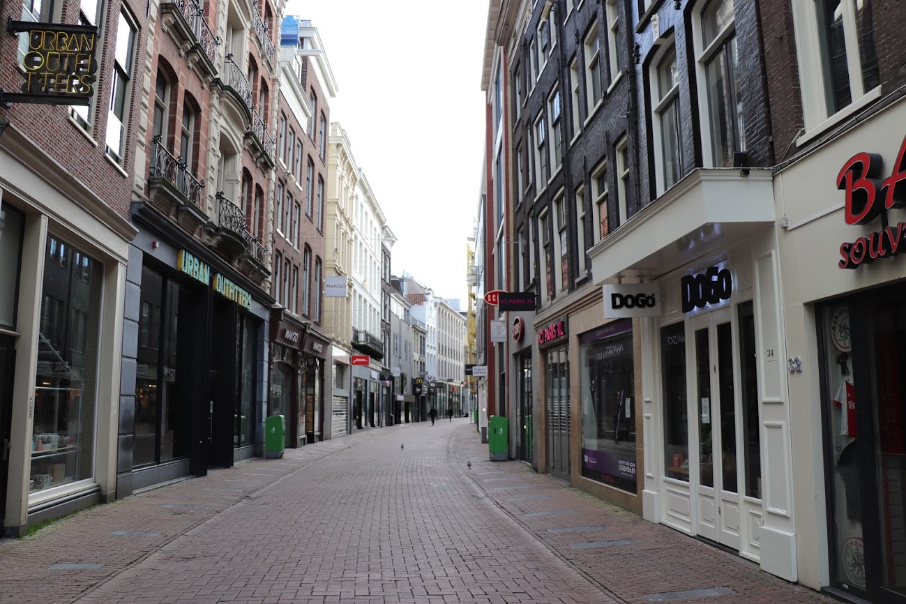 kalverstraat leeg 2
